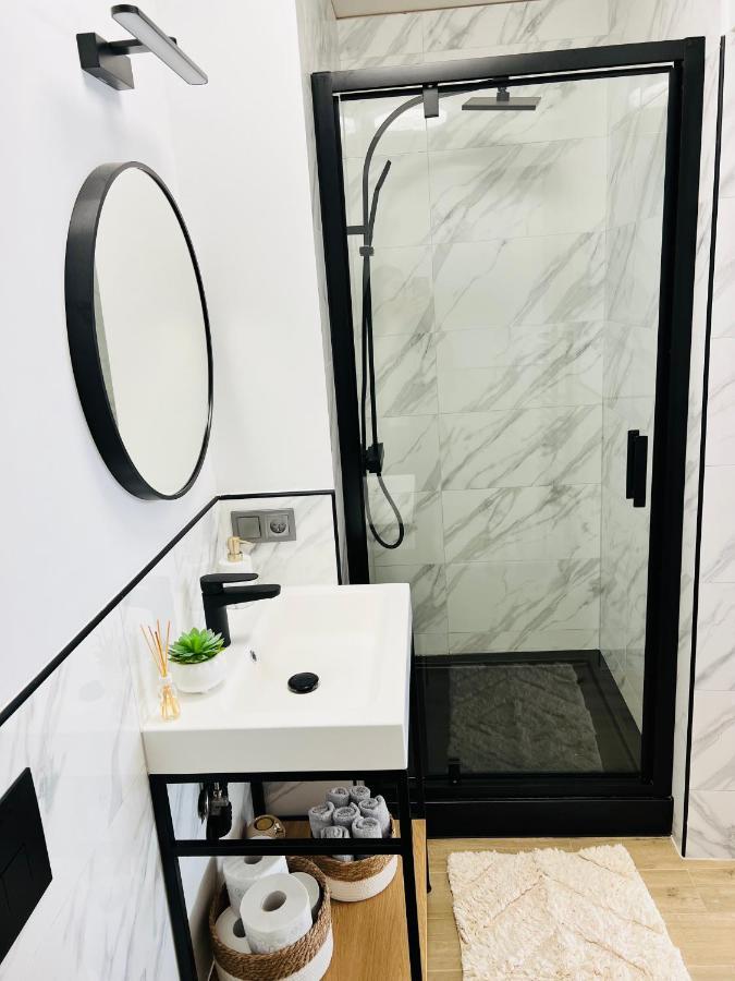 Apartament Kolejowa 7 Apartment Nowy Targ Ngoại thất bức ảnh