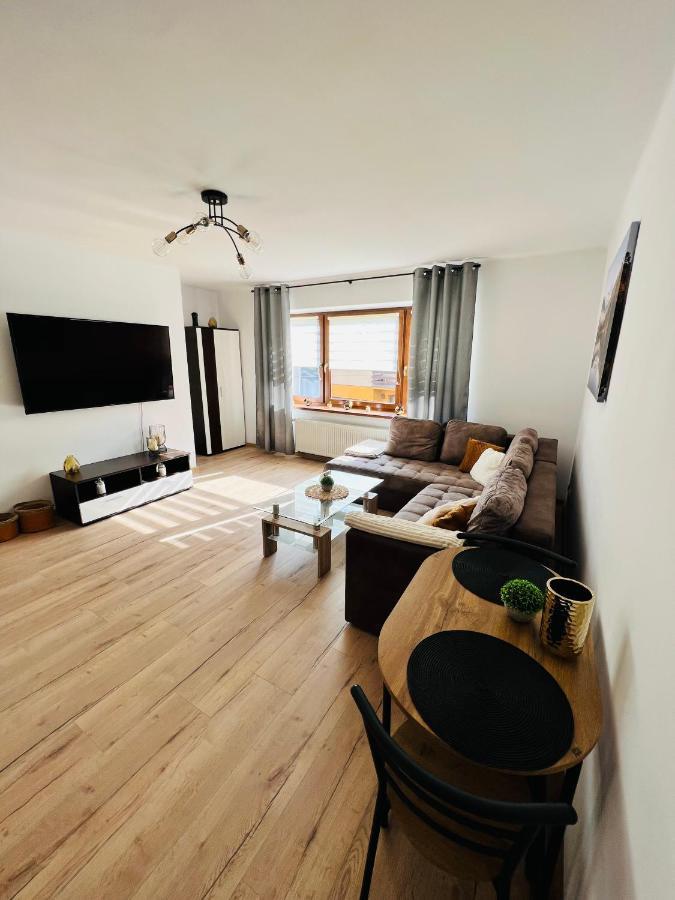 Apartament Kolejowa 7 Apartment Nowy Targ Ngoại thất bức ảnh